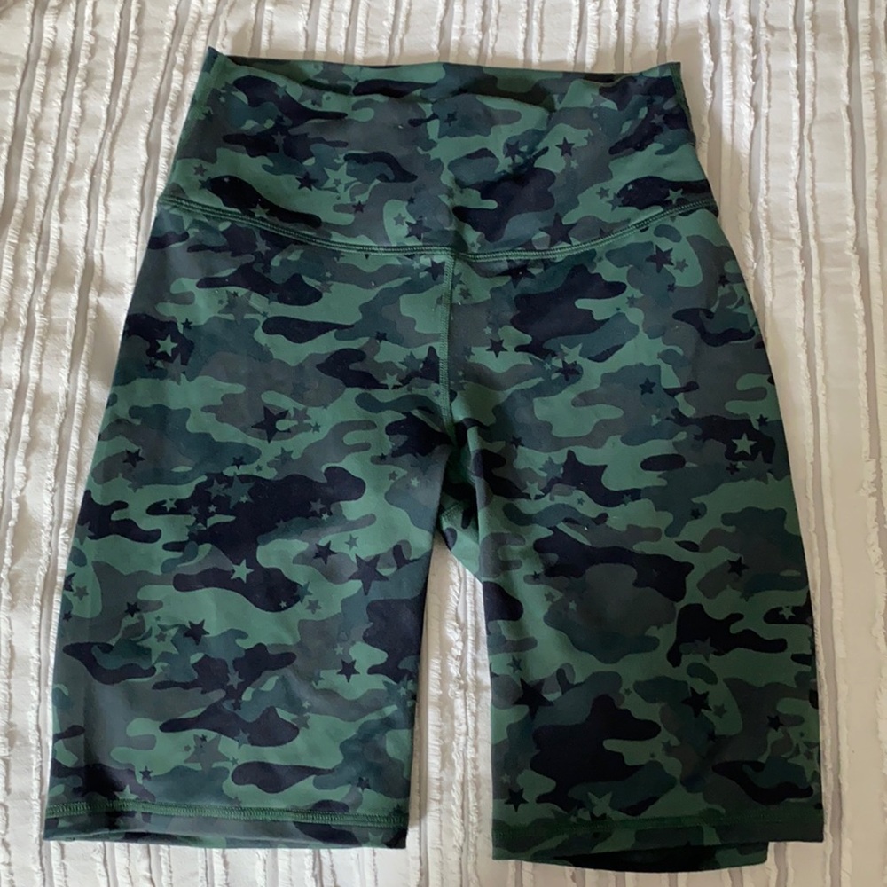 Fabletics Camo Star High Waisted Powerhold Shorts